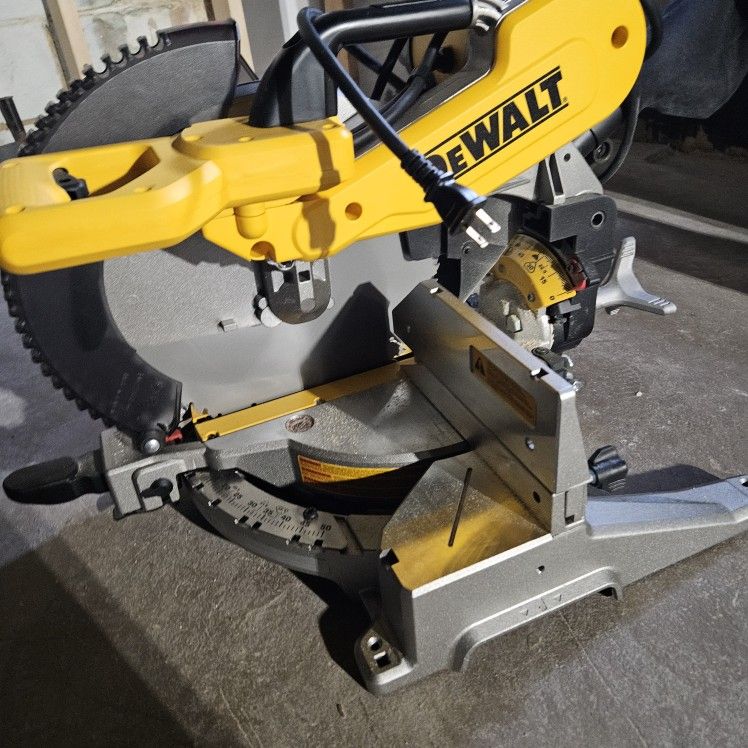 Dewalt Chop Saw