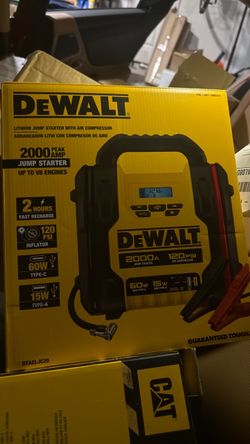 DEWALT 2000A Lithium Jump Starter with Air Compressor