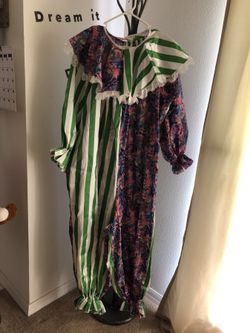 Clown outfit