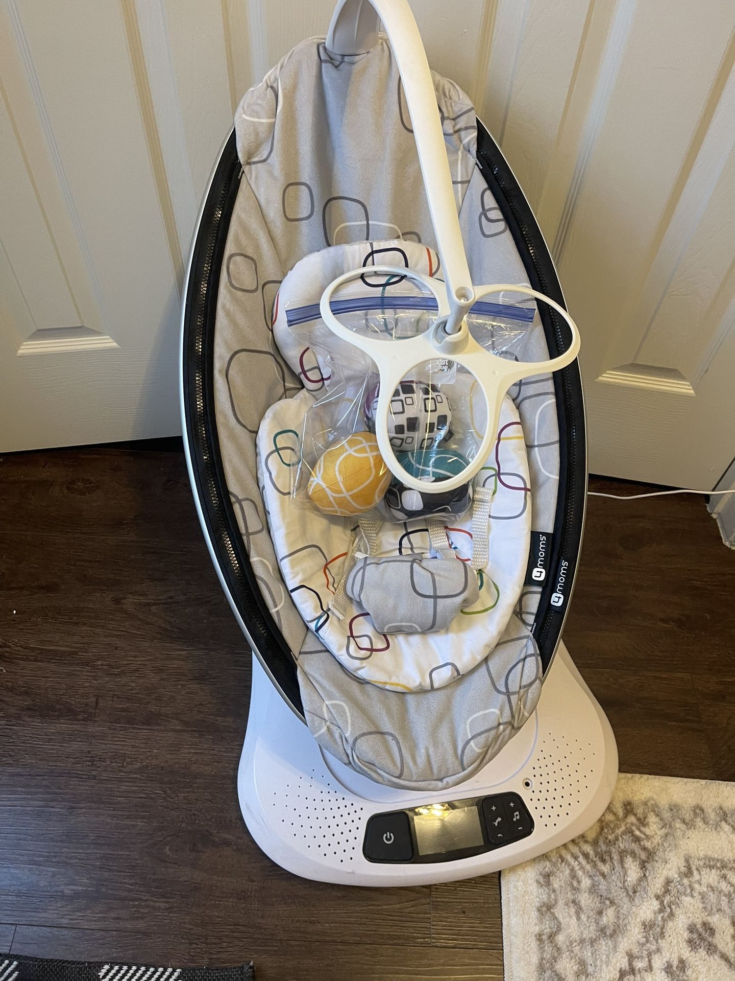 4Moms Baby Swing