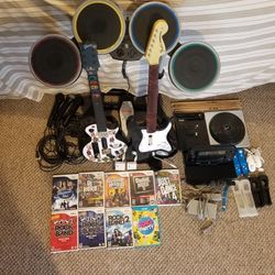 Wii U / Wii Rock Band / Guitar Hero Bundle