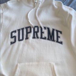 Supreme Raiders Hoodie Size M