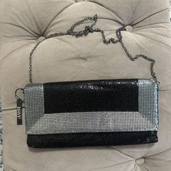 BRAND NEW PURSE