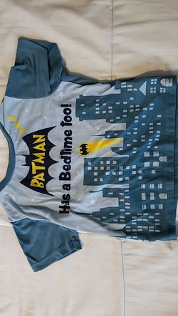 Boys Batman pajama shirt 4T