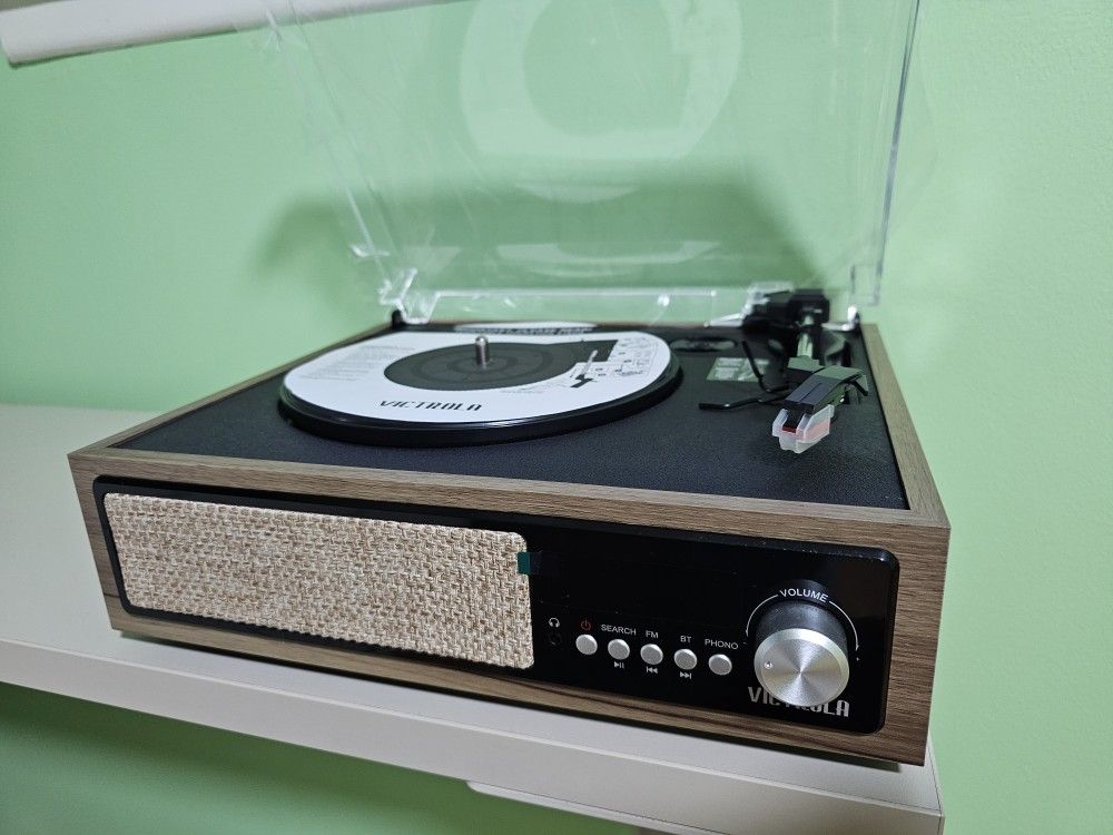 Victorla -The Midland Record Player, Radio,Bluetooth Speaker-New In Box