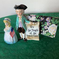 Vintage Enesco Napkin Holder Thomas Jefferson Bill Of Rights 6” Betsy Ross Flag Salt & Pepper Shaker 