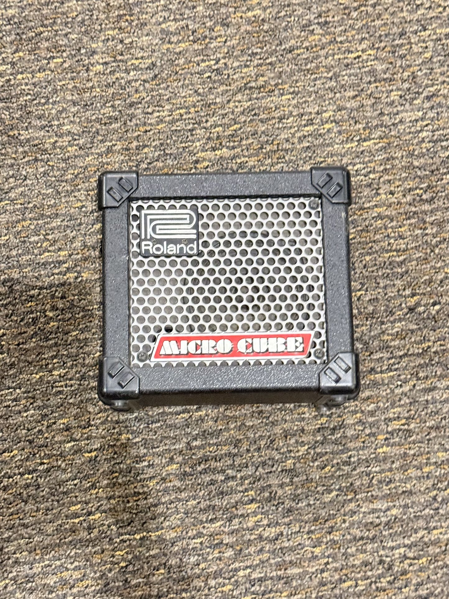 Micro Cube Mini Amp