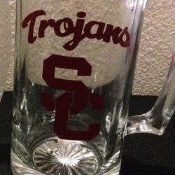 New USC TROJANS 26OZ BEER MUG