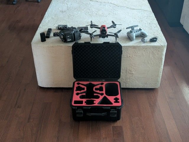 DJI FPV Drone Fly More Combo With Case