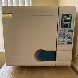 Steam sterilizer /autoclave