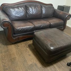 100% Leather Sleeper Sofa With Ottoman 