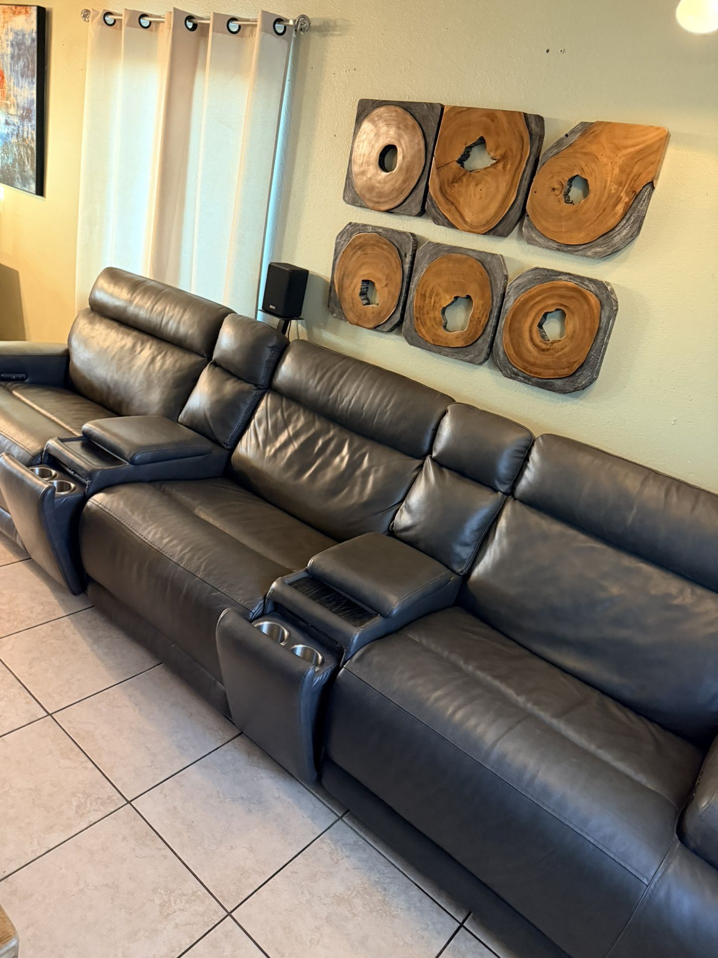 LIVING SPACES *Benz Gray Home Theater Leather