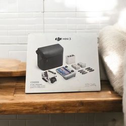 6524513 DJI mini 3 fly more combo drone with remote control 