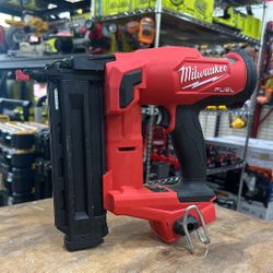 Milwaukee M18 FUEL 18-Volt Lithium-Ion Brushless Cordless Gen II 18-Gauge Brad Nailer (Tool-Only)