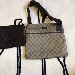 Gucci Crossbody bag
