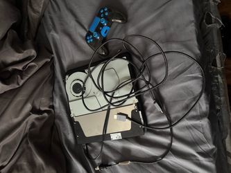 PS4 everything included works perfectly fine missing top cover