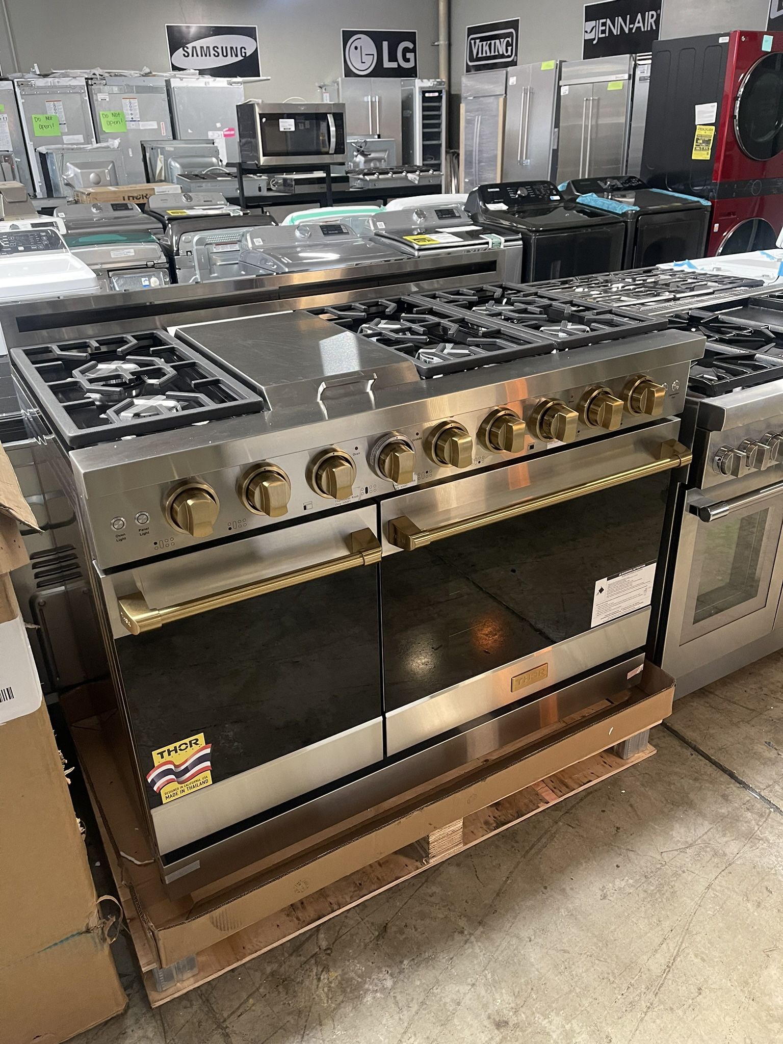 Thor 48’ Gas Stove- Gordon Ramsay Collection