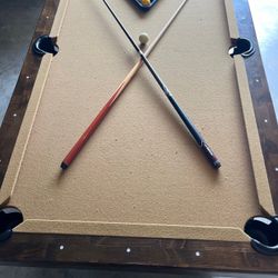 Pool Table 84 in Solid Wood