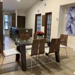 El Dorado Dining Set Extendable (8 chairs Included)