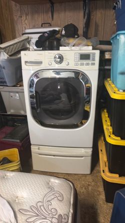 LG TruSteam Gas Dryer w/ Pedestal $450 OBO
