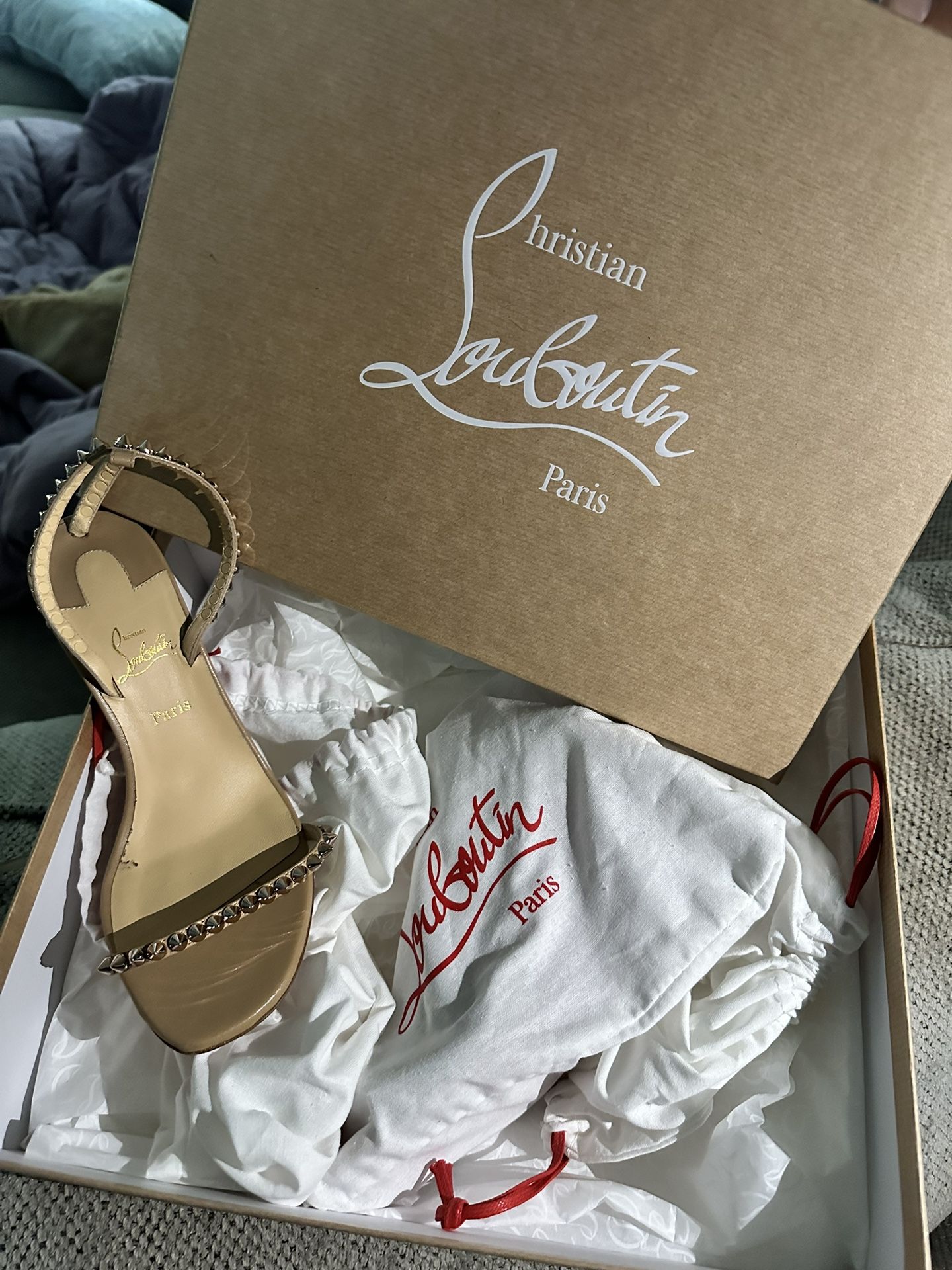 christian louboutin Heels