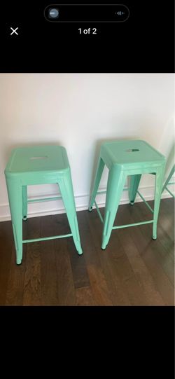 Bar stools set of 4