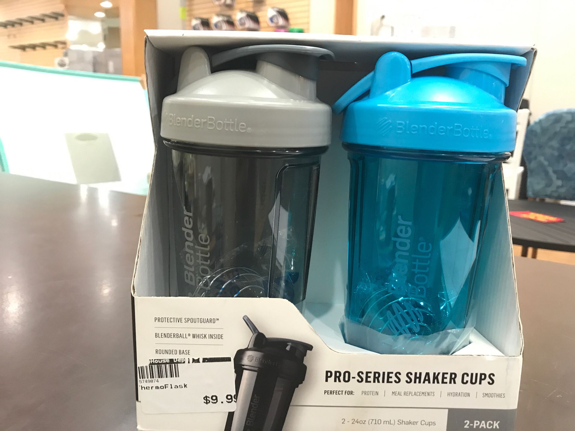 Blender bottle pro-series shaker cups for only 9.99 at The House Depot!🏡