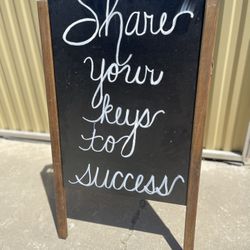 Chalk Board Easel 