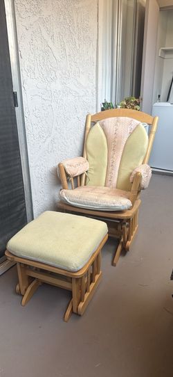 Dutailier Model 11490 Glider Chair with Ottoman