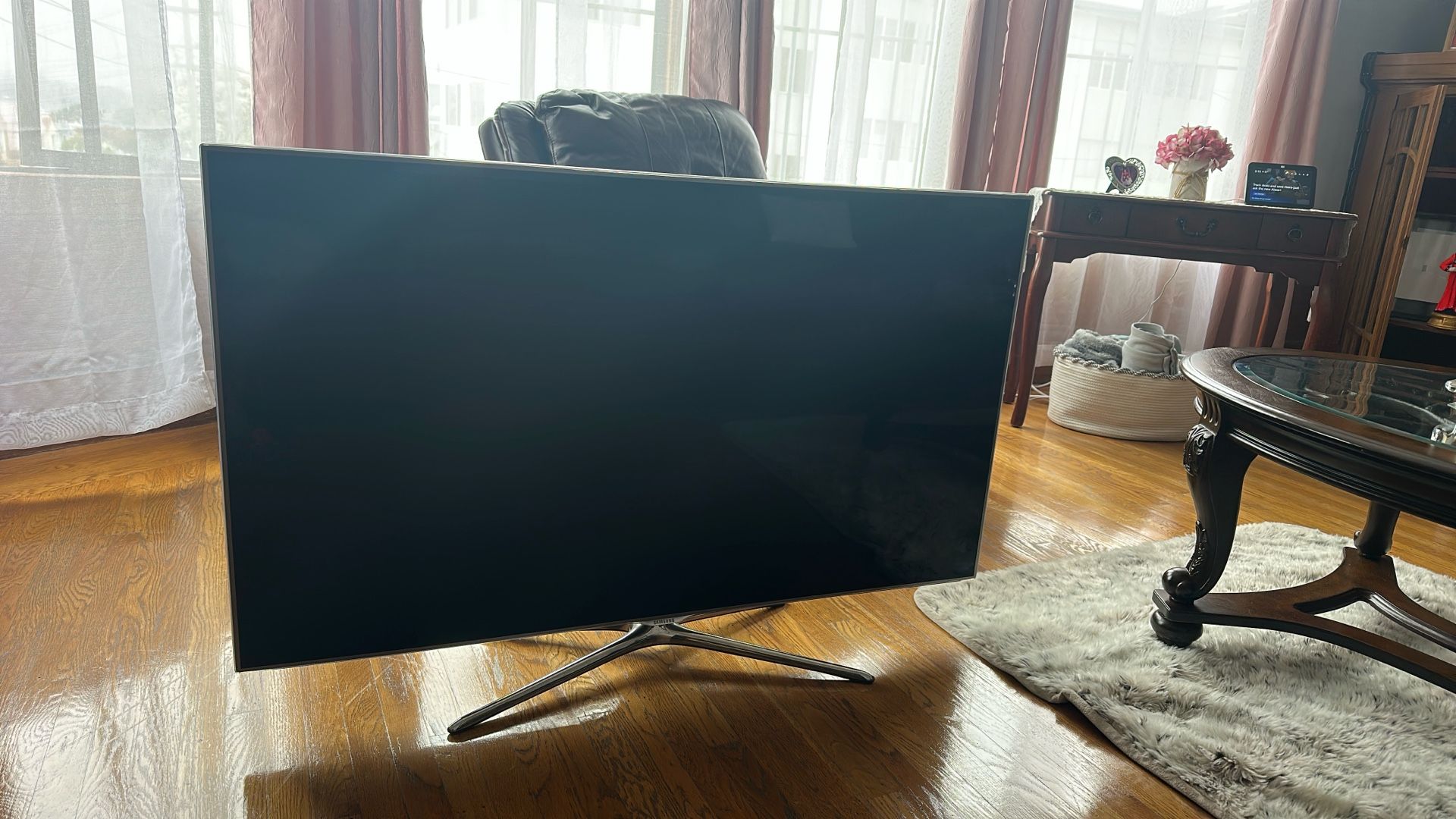 55 Inch Samsung Tv Work Perfect I Sale Because I Don’t Need It