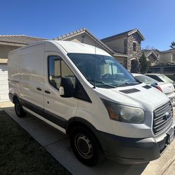 Ford Transit 150 Medium Roof Car Fax 181,537 Mostly Freeway Mikes 