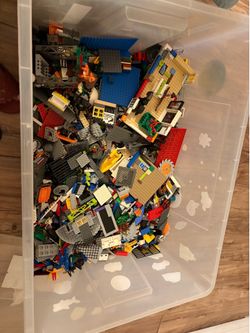 Lego pieces 14 gallons