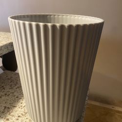 Trash Bin