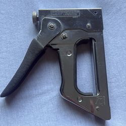 Craftsman Heavy Duty Staple Gun 268517