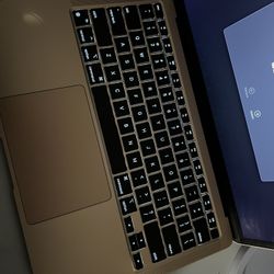 MacBook Air M1