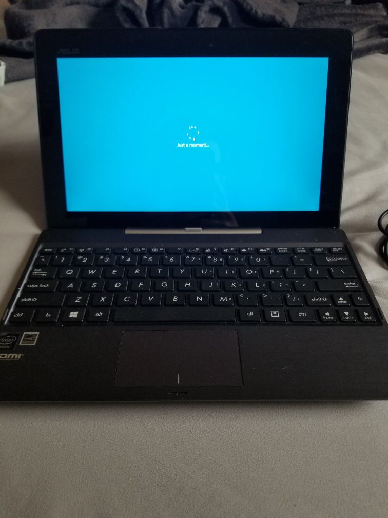 ASUS T100A 2IN1 Laptop