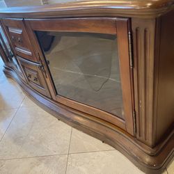 Tv Stand / Cabinet 