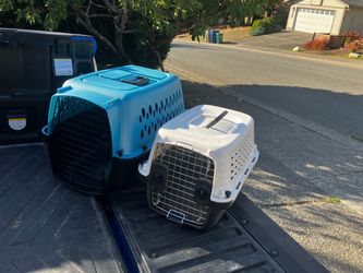Small Dog Cat Rabbit Bunny Kennel Crate Carrier Like New  Big 24” L. By 14” W by  14” H $25  Small 20” L by 10” W by 10” H $20
