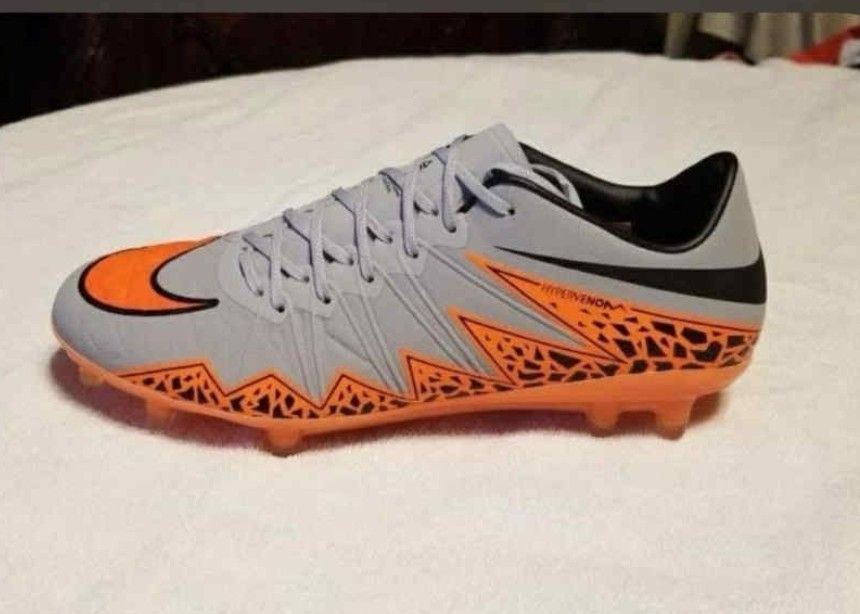 Nike Hypervenom Phinish Size 8.5 - 8
