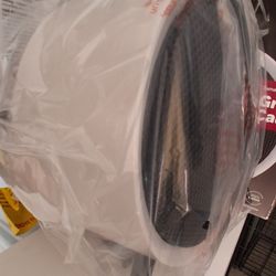 Ceramic Heater Stay warm this season with the Honeywel Heater — a high-quality, energy-efficient ceramic space heater designed for personalized comfor