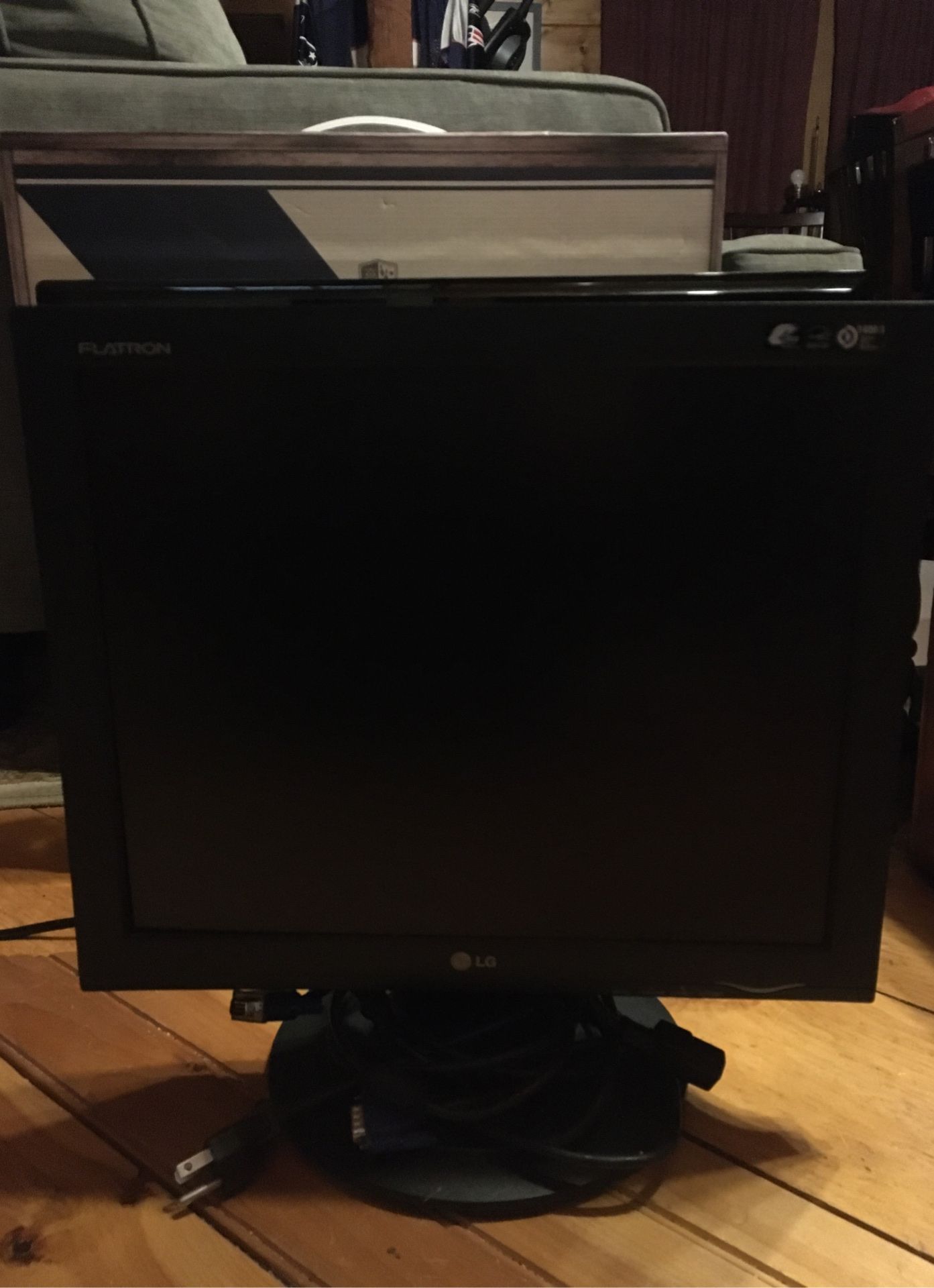 LG Computer Monitor