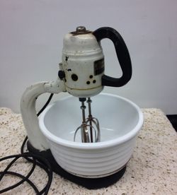 Vintage Teal Mixer 