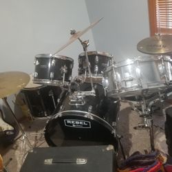 Drum Set 