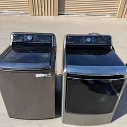 Washer and dryer combo