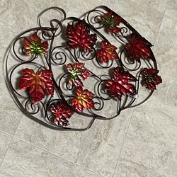 Hanging Metal Pumkin with Leaves