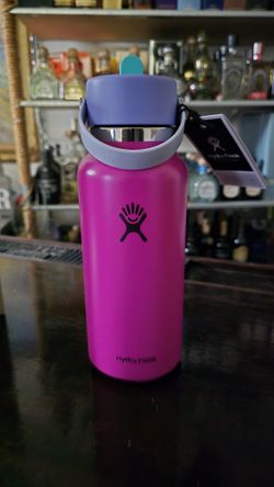 Hydro Flask 32oz Limited Edition