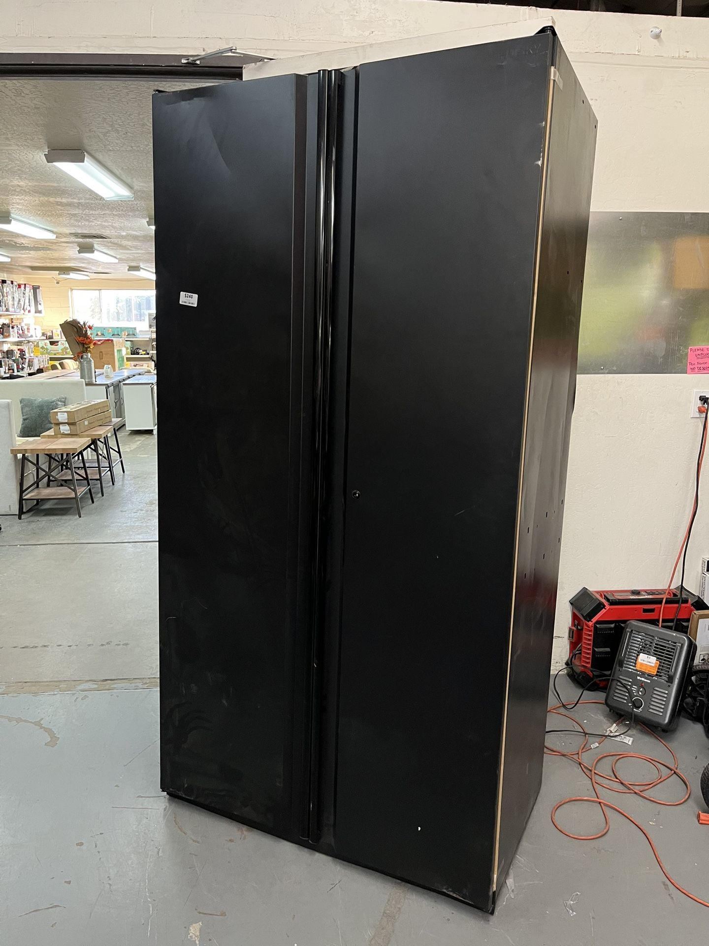 82 In H Garage Ready Tool Storage 