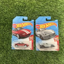 2 ITEM - MAZDA MIATA HOTWHEELS