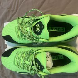 Curry 12 Extraterrestrial