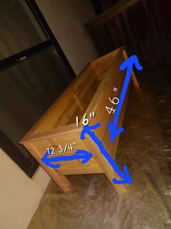 Raised garden bed